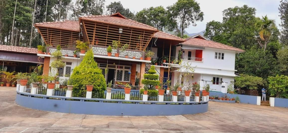 Pepper Valley Resort Kalpetta Εξωτερικό φωτογραφία